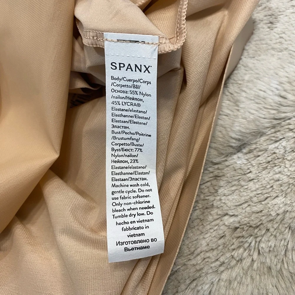 NWT💕SPANX Thinstincts 2.0 Tank Size 1X - Picture 9 of 9